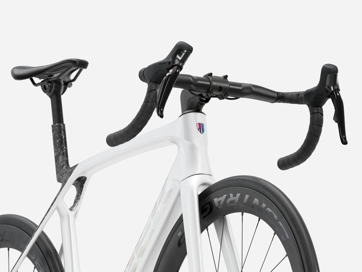 Trek Madone SL 7 Gen 8 2026 Gloss Crystal White/Matte Deep Smoke #5