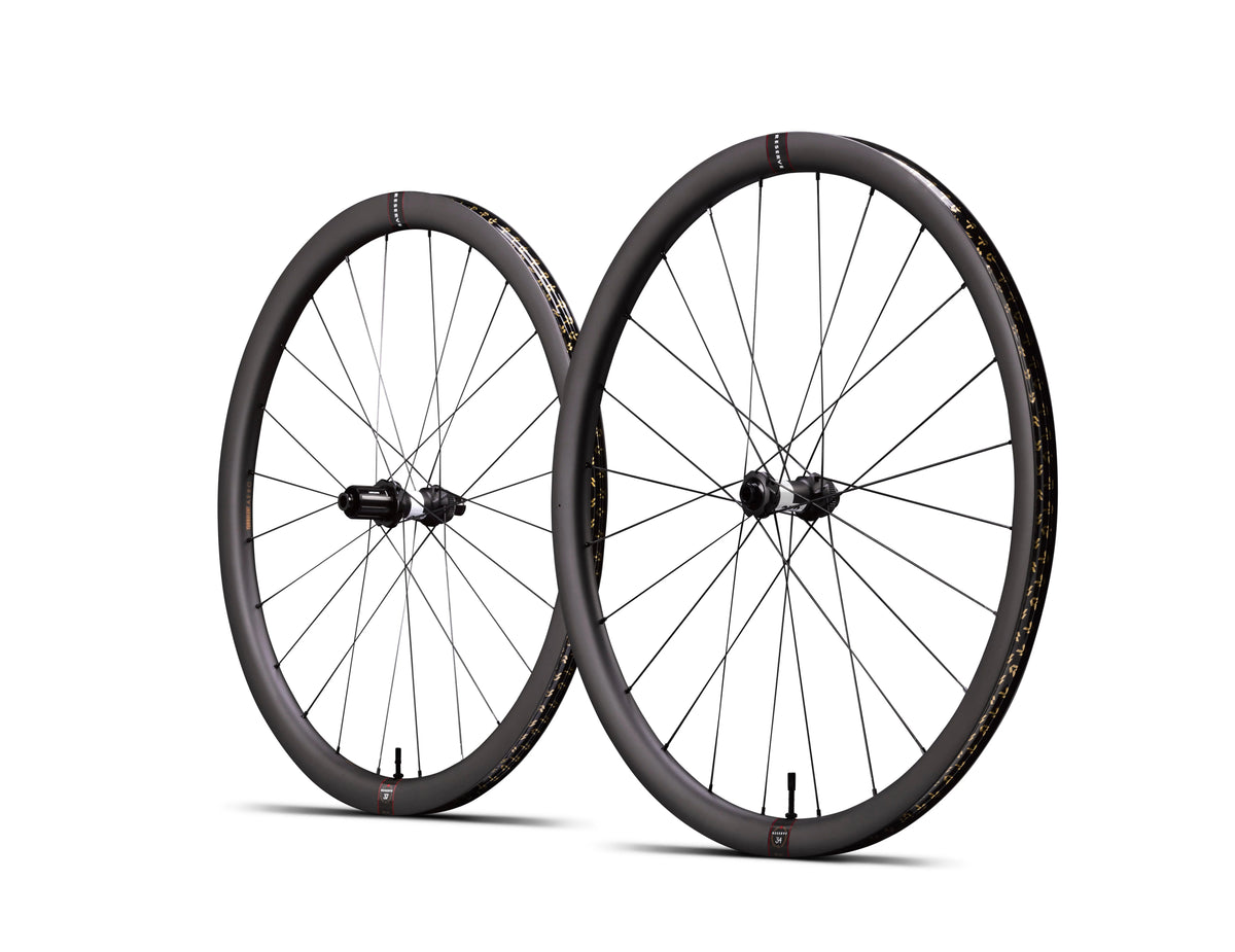 Juego Ruedas Carretera Reserve 34/37 Turbulent Aero DT Swiss 350 HG-EV Center Lock Negro